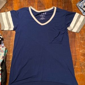 Navy blue tee